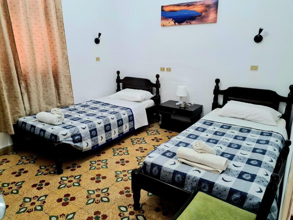 Avrahostelroom Karpathos Exteriér fotografie